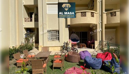 Room #1474547801