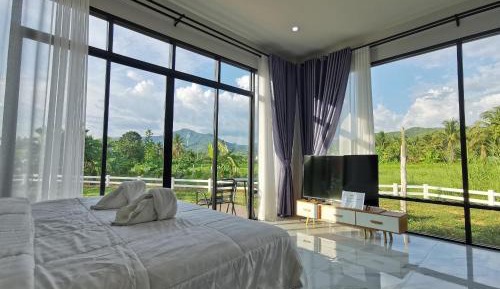 Triple Room with Mountain View