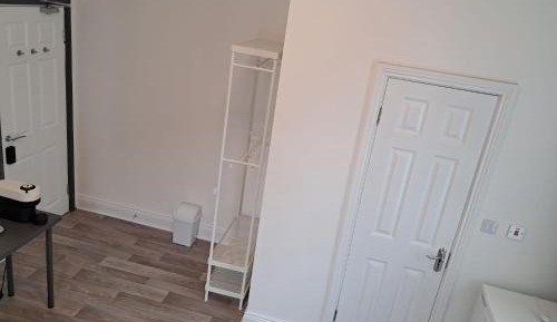 Twin Room with Private Bathroom