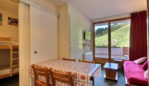 Apartment (4 Adults)