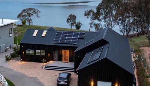 Four-Bedroom Holiday Home