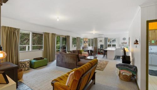 Three-Bedroom Holiday Home 