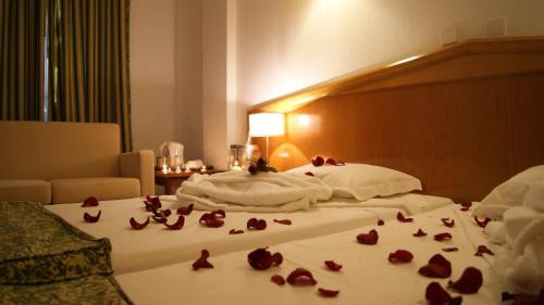  Double Room with Romantic Package