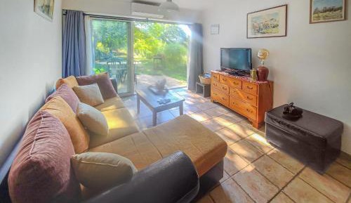 One-Bedroom Holiday Home