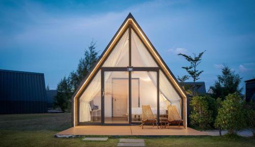 Twin Beds Garden View