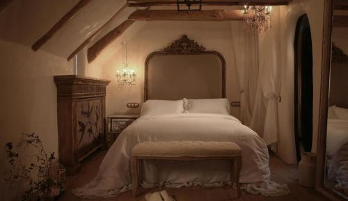 Double Room with Mountain View