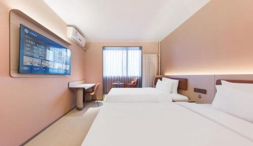 Twin Room with Balcony