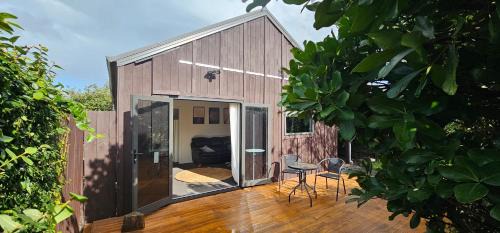 Apartment with Garden View