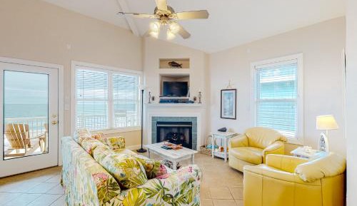 Two Bedroom Apartment 