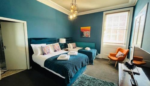 Deluxe Family Suite