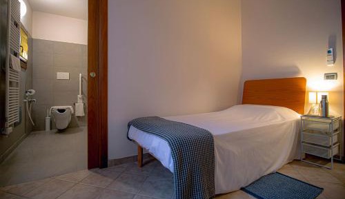 Single Room - Disability Access