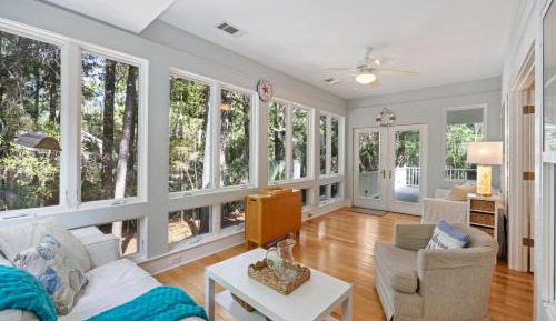 Four-Bedroom Holiday Home