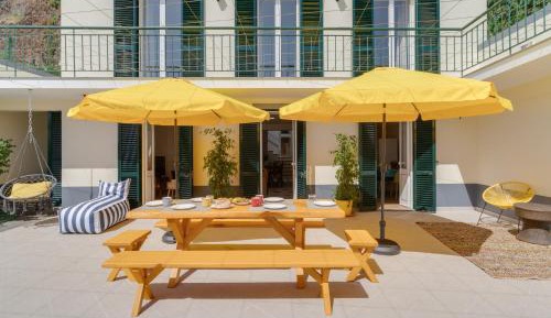 Villa - Beach Front
