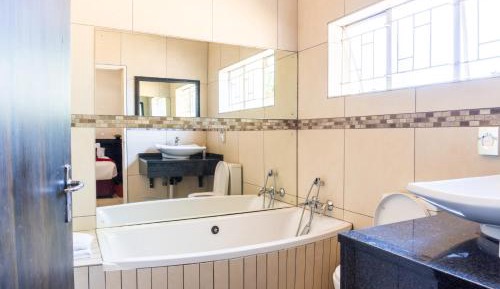 Double Room with Private Bathroom