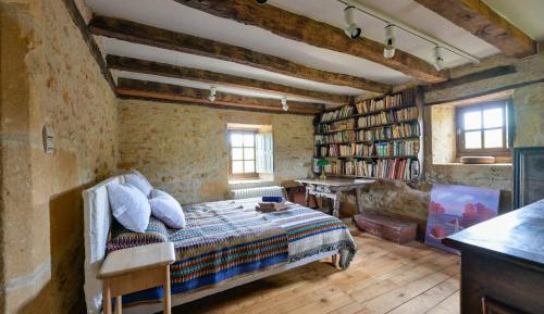 Twin Room with Bath