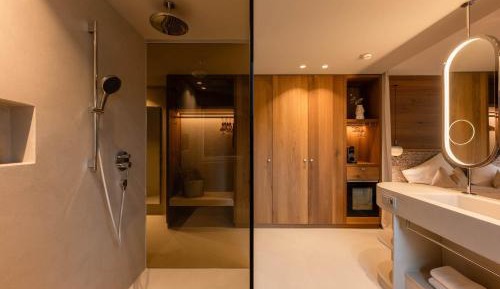 Double Room M
