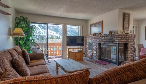 Two-Bedroom Holiday Home