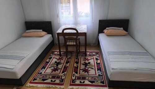 Deluxe Family Suite