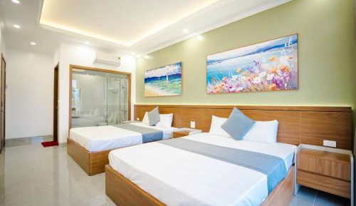 Quadruple Room with Lake View