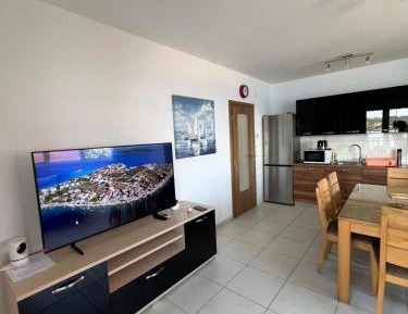 Two-Bedroom Apartment with Terrace and Sea View