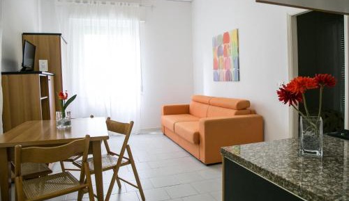 One-Bedroom Apartment with Terrace (3 Adults)