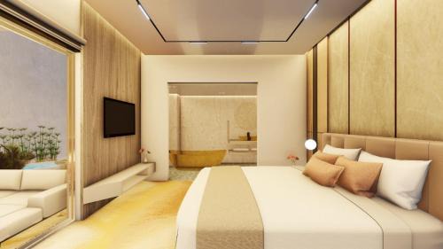 Junior Suite with Balcony