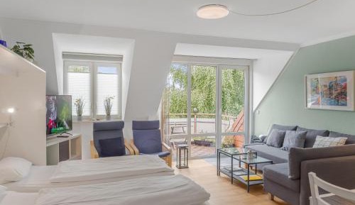 Apartment with Balcony