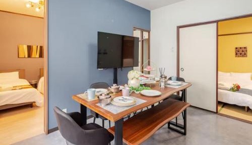 Three-Bedroom Apartment - High Floor