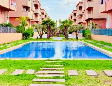 Three-Bedroom Apartment with Balcony