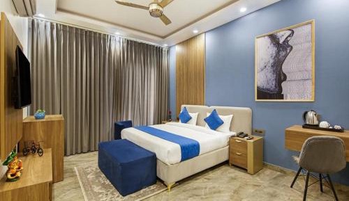 Suite with Balcony