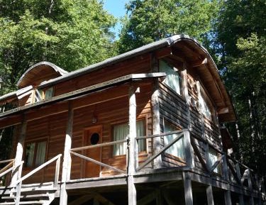 Bungalow (6 Adults)