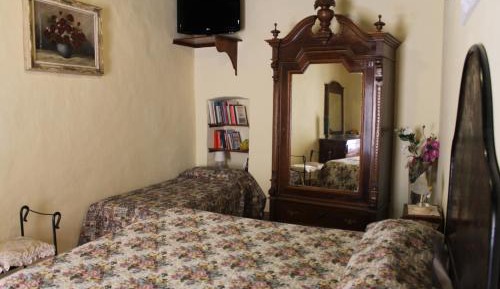 Classic Triple Room