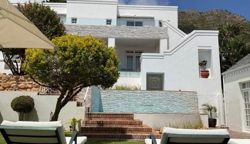 Deluxe Double or Twin Room with Garden View