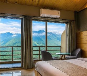 King Room with Balcony