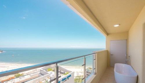 Suite with City View