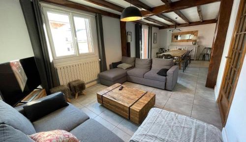Apartment (12 adults)