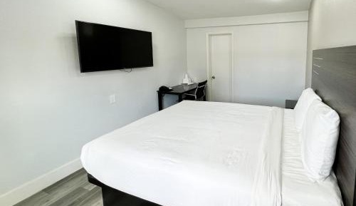 Queen Room - Disability Access