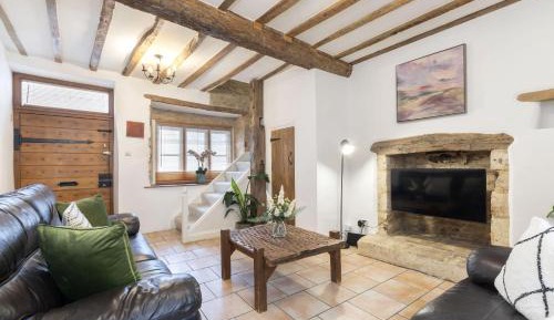 Three-Bedroom Cottage