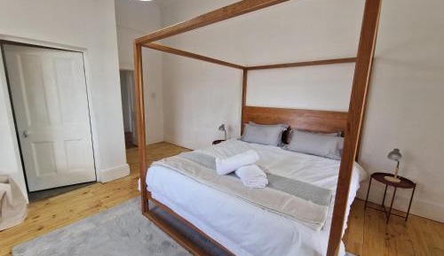 Deluxe Double Room with Shower