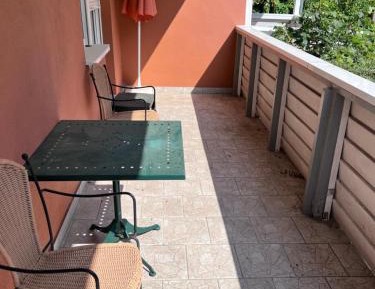 One-Bedroom Apartment - Ground Floor