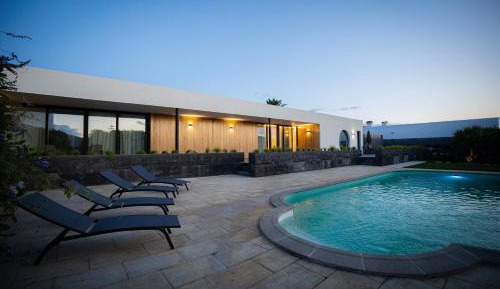Deluxe Villa