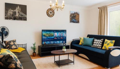 Three-Bedroom Apartment with View