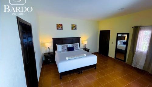 Junior Suite with Pool View