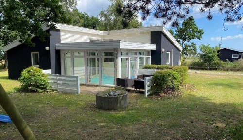 Three-Bedroom Holiday Home 