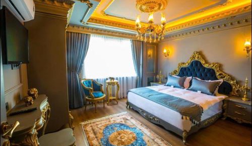 King Suite with Balcony