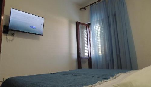 One-Bedroom Apartment with Balcony and Sea View