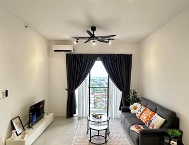 Four-Bedroom Apartment