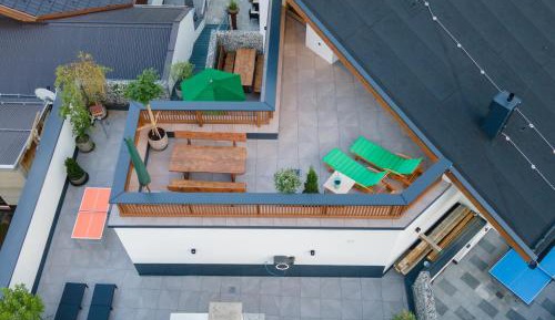 Three-Bedroom Apartment with Mountain View
