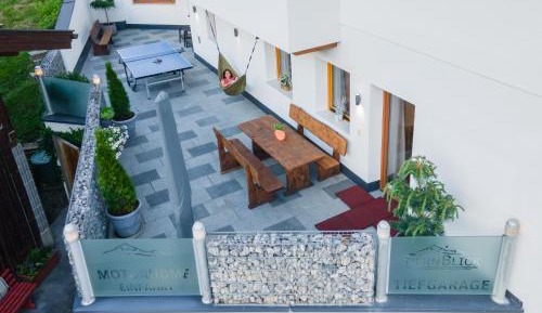 Apartment with Terrace