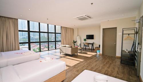 Deluxe Quadruple Room